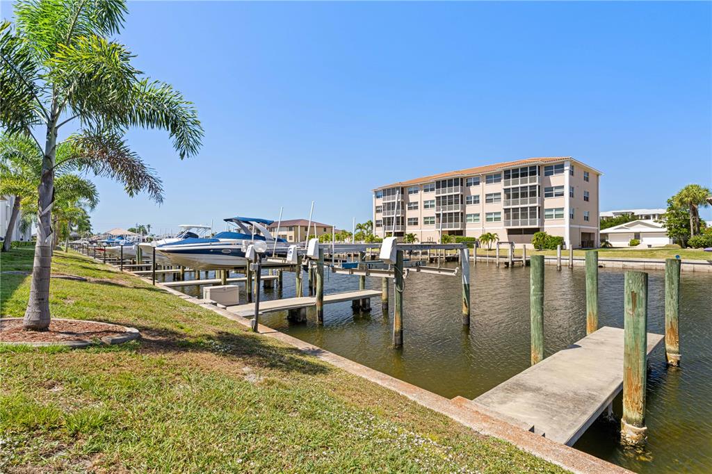 273 Coldeway Drive, Unit D10 Punta Gorda, FL 33950 - Photo 45 of 55