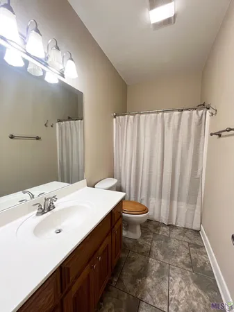 $284,000 | 447 Sugar Trail Street, Houma, LA 70364
