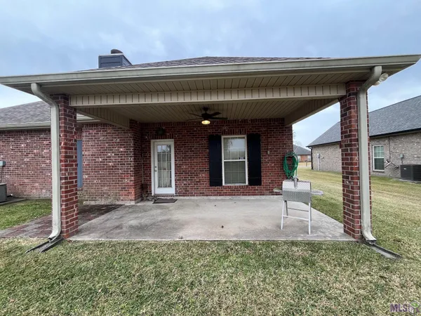 $284,000 | 447 Sugar Trail Street, Houma, LA 70364