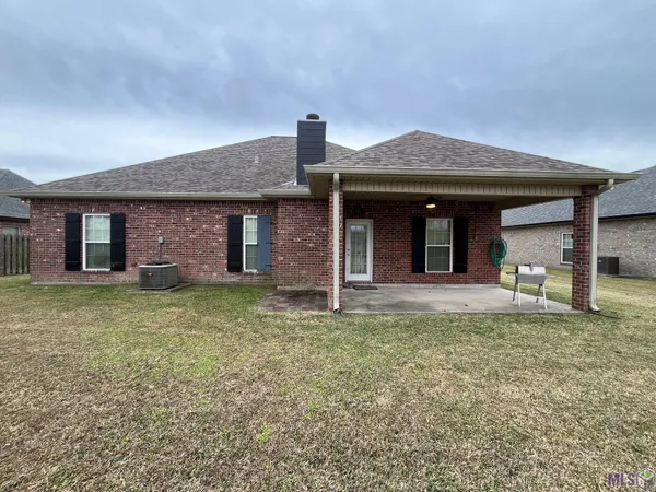 $284,000 | 447 Sugar Trail Street, Houma, LA 70364