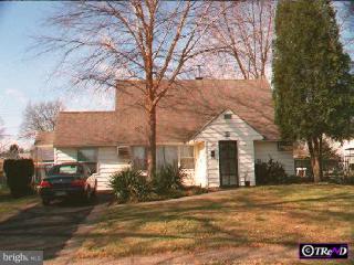 61 Crystal Road Levittown, PA 19057 - Photo 1 of 1