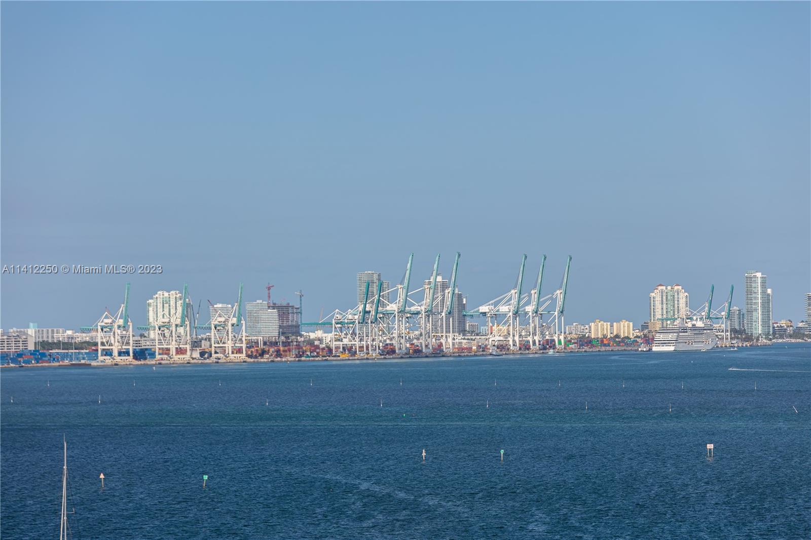 2333 Brickell Avenue, Unit 1511 Miami, FL 33129 - Photo 39 of 59