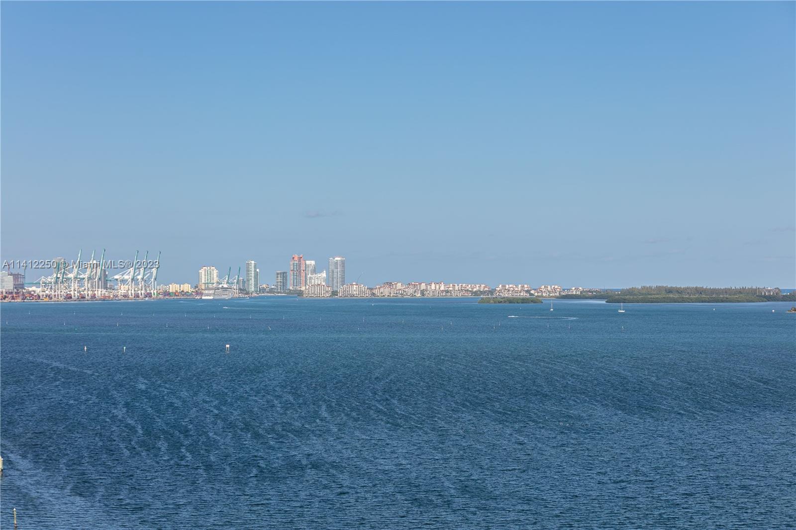 2333 Brickell Avenue, Unit 1511 Miami, FL 33129 - Photo 41 of 59 a view of a field of building