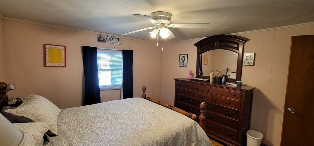 21 West Shore Road Holbrook, MA 02343 - Photo 14 of 38