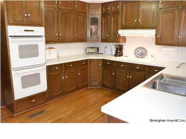 2629 Millwood Road Birmingham, AL 35243 - Photo 5 of 30