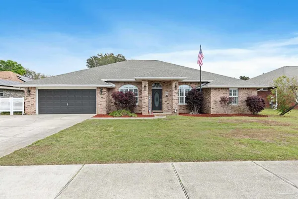 $525,000 | 1516 Deer Moss Court, Gulf Breeze, FL 32563