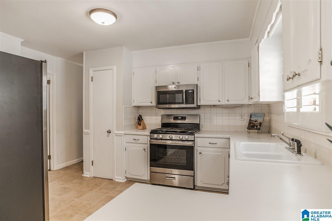 3253 Tyrol Road Birmingham, AL 35216 - Photo 17 of 40