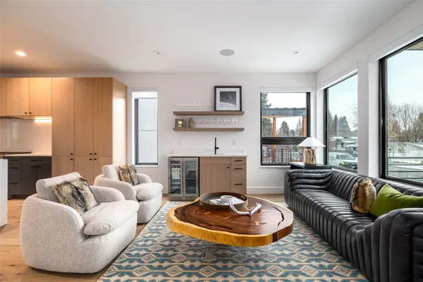 $3,990,000 | 512 8th Street, Steamboat Springs, CO 80487