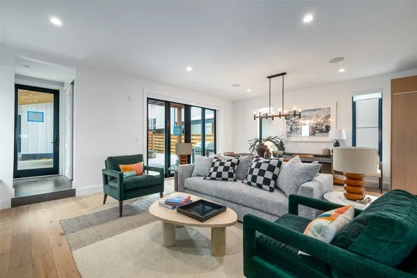 $3,990,000 | 512 8th Street, Steamboat Springs, CO 80487