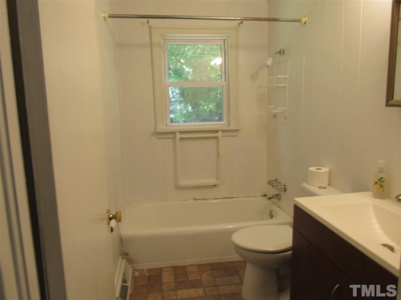 419 Ellen Street Roxboro, NC 27573 - Photo 14 of 16