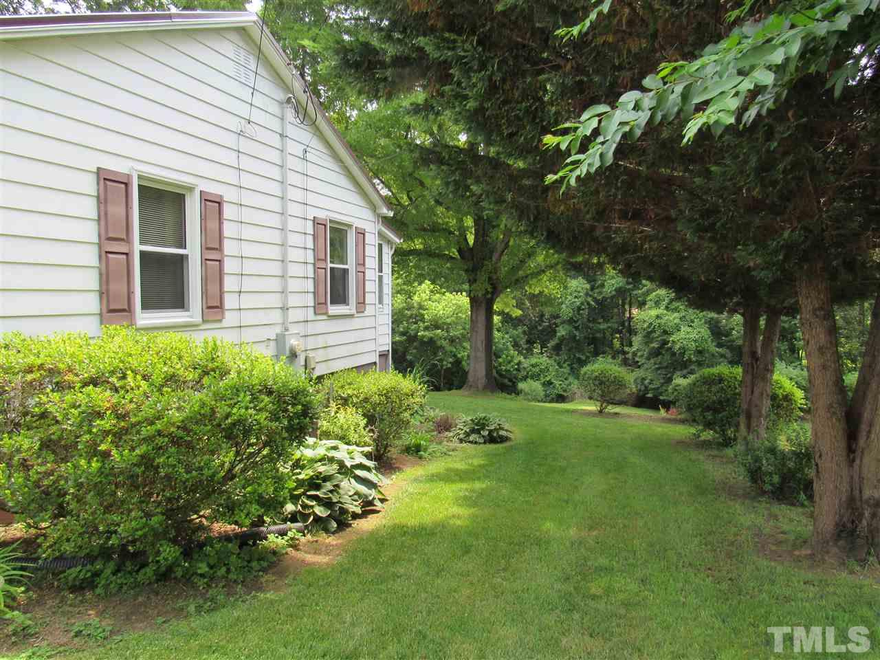 419 Ellen Street Roxboro, NC 27573 - Photo 3 of 16
