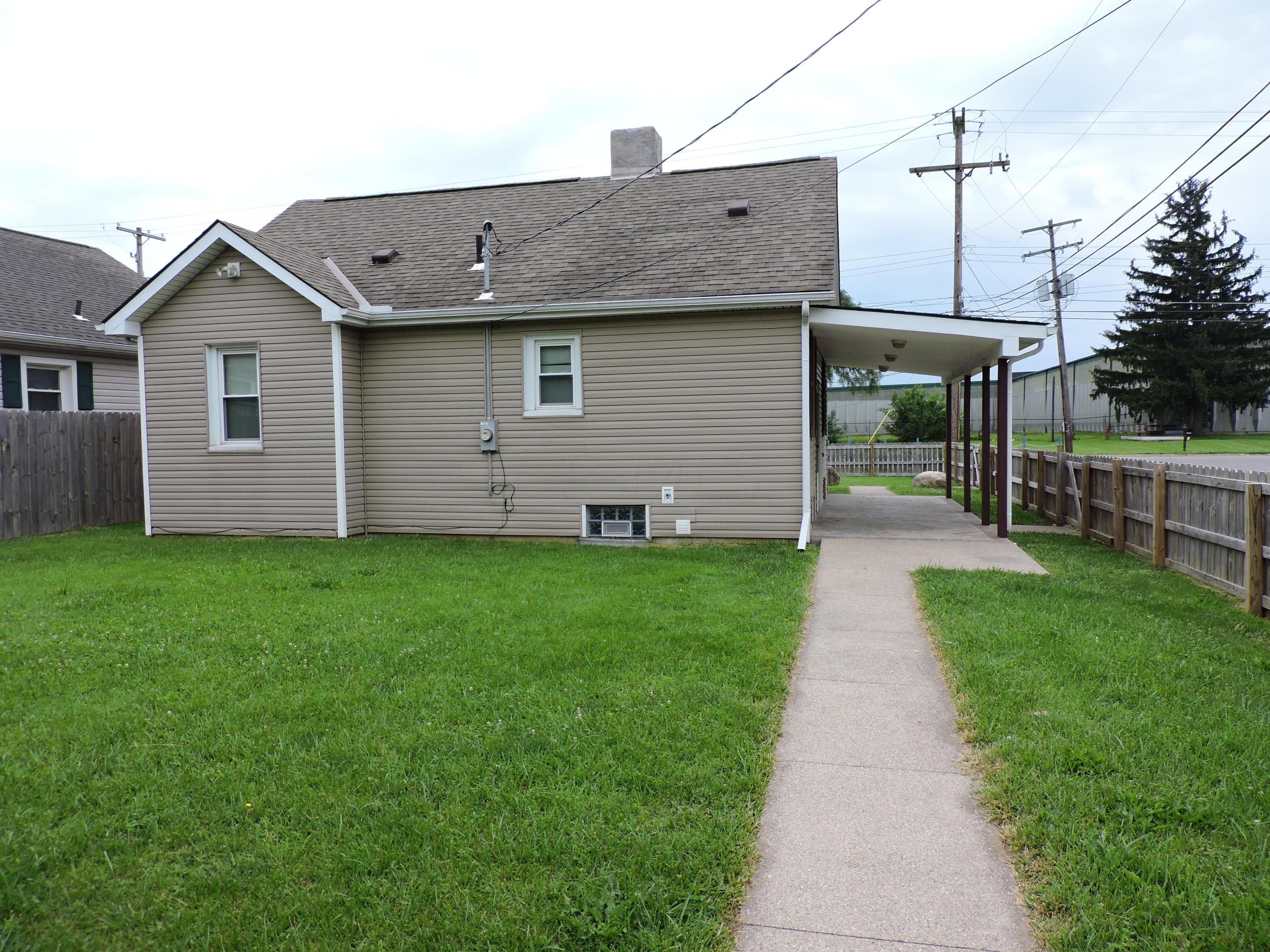 3201 Lockbourne Road Columbus, OH 43207 - Photo 3 of 23 Gallery Image 3