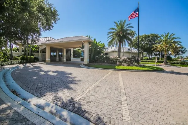 $535,000 | 2426 Southwest Foxpoint Trail, Palm City, FL 34990