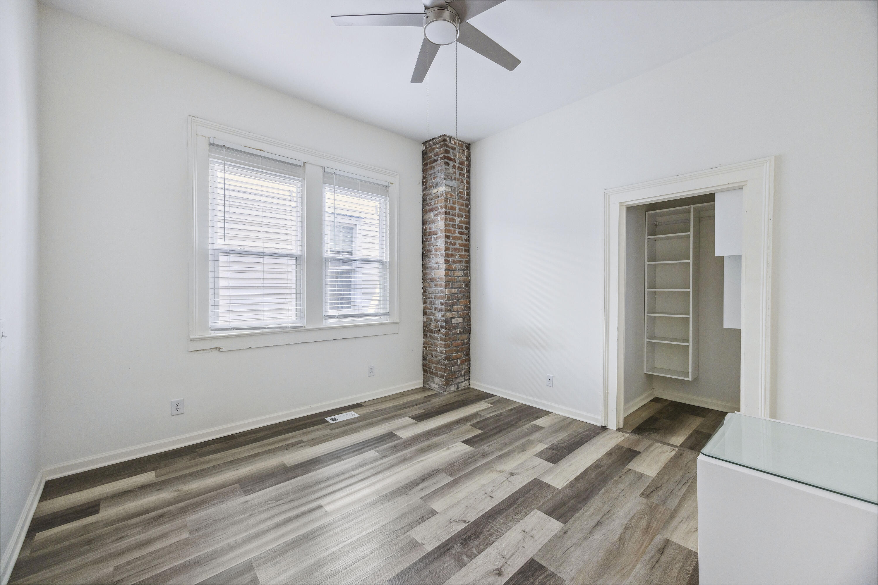 634 Rutledge Avenue Charleston, SC 29403 - Photo 12 of 48 243A5215
