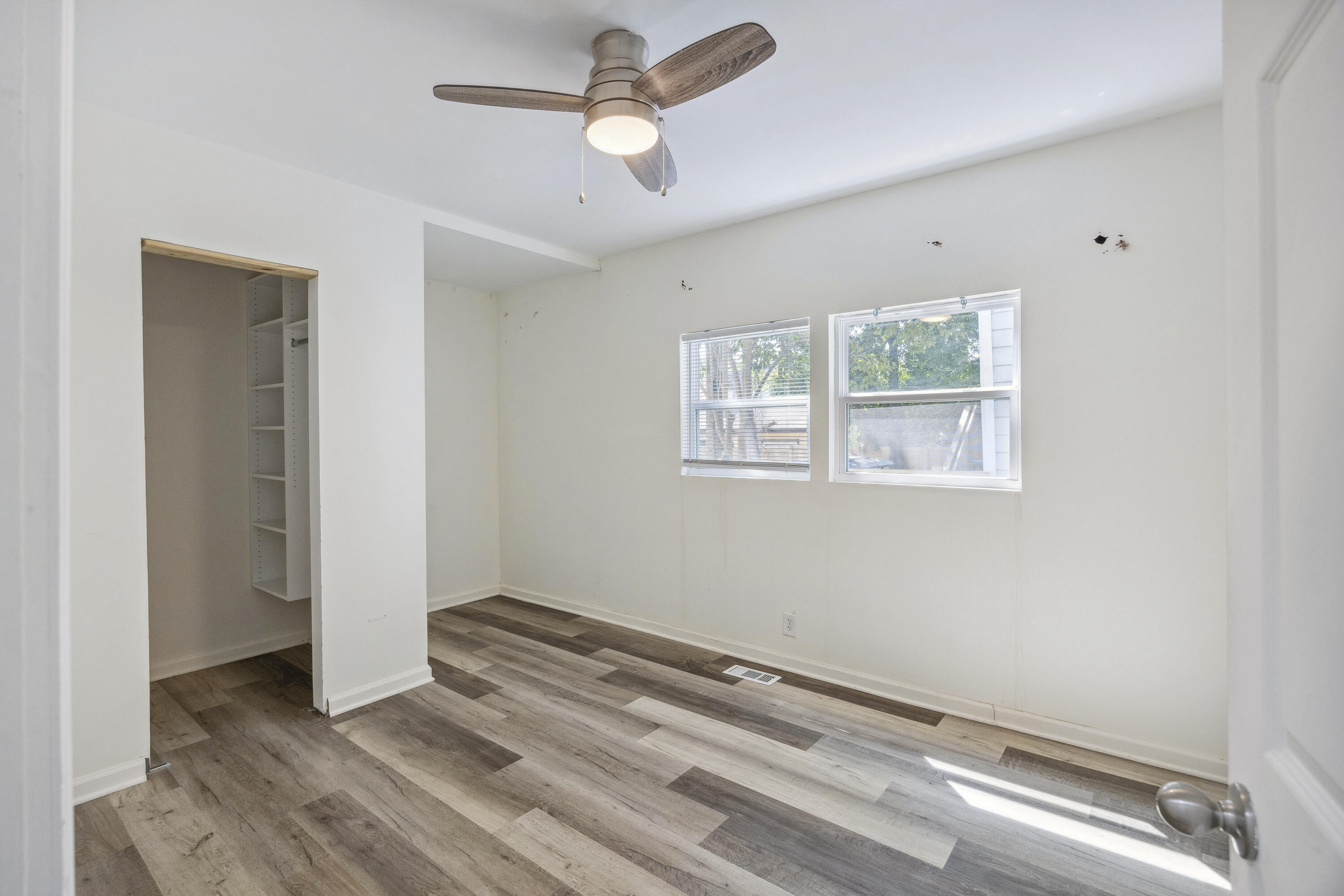 634 Rutledge Avenue Charleston, SC 29403 - Photo 16 of 48 243A5260