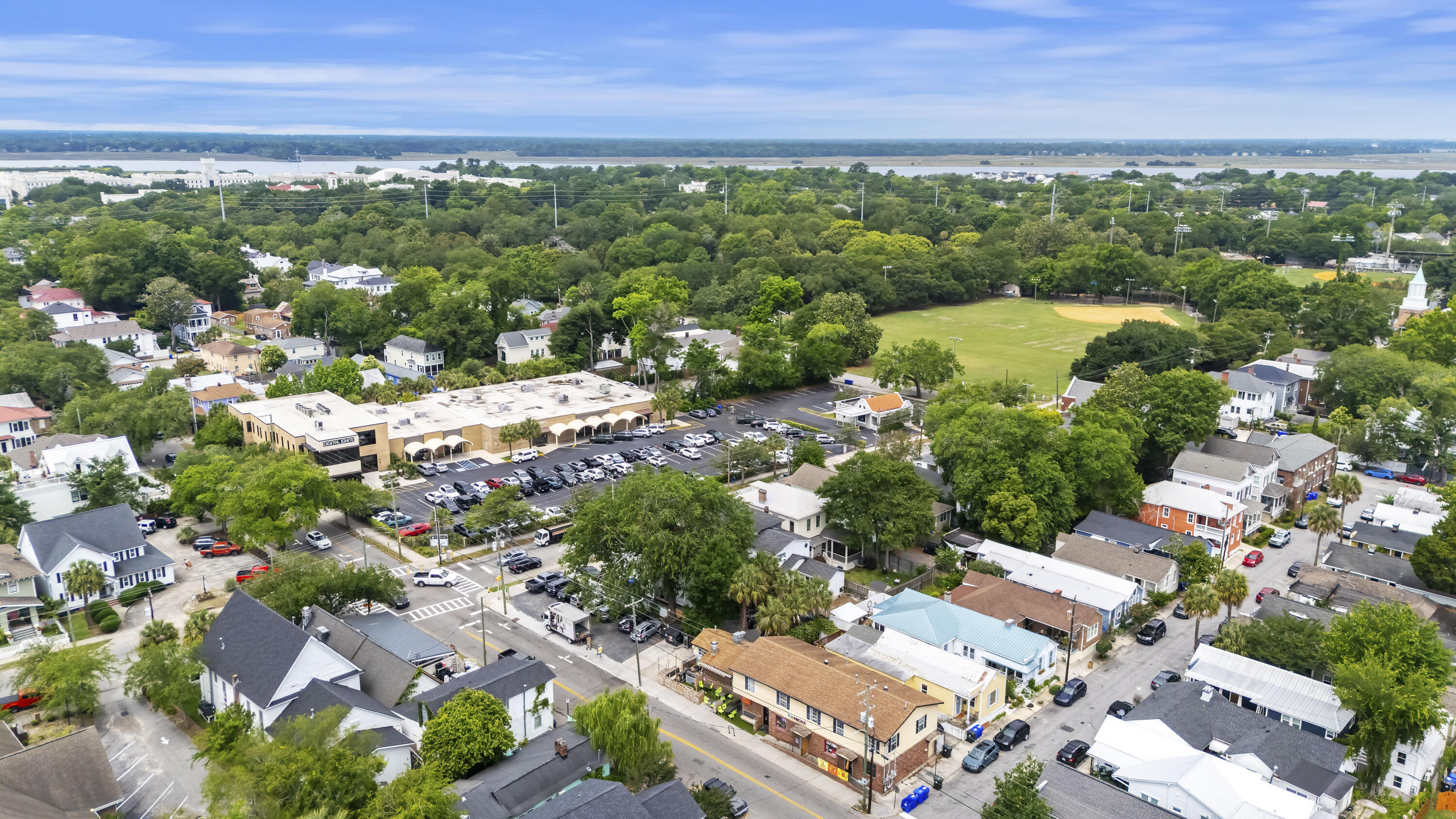 634 Rutledge Avenue Charleston, SC 29403 - Photo 42 of 48 DJI_20250519114724_0131_D