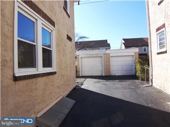 216 Harwicke Road Springfield, PA 19064 - Photo 4 of 4 Garage