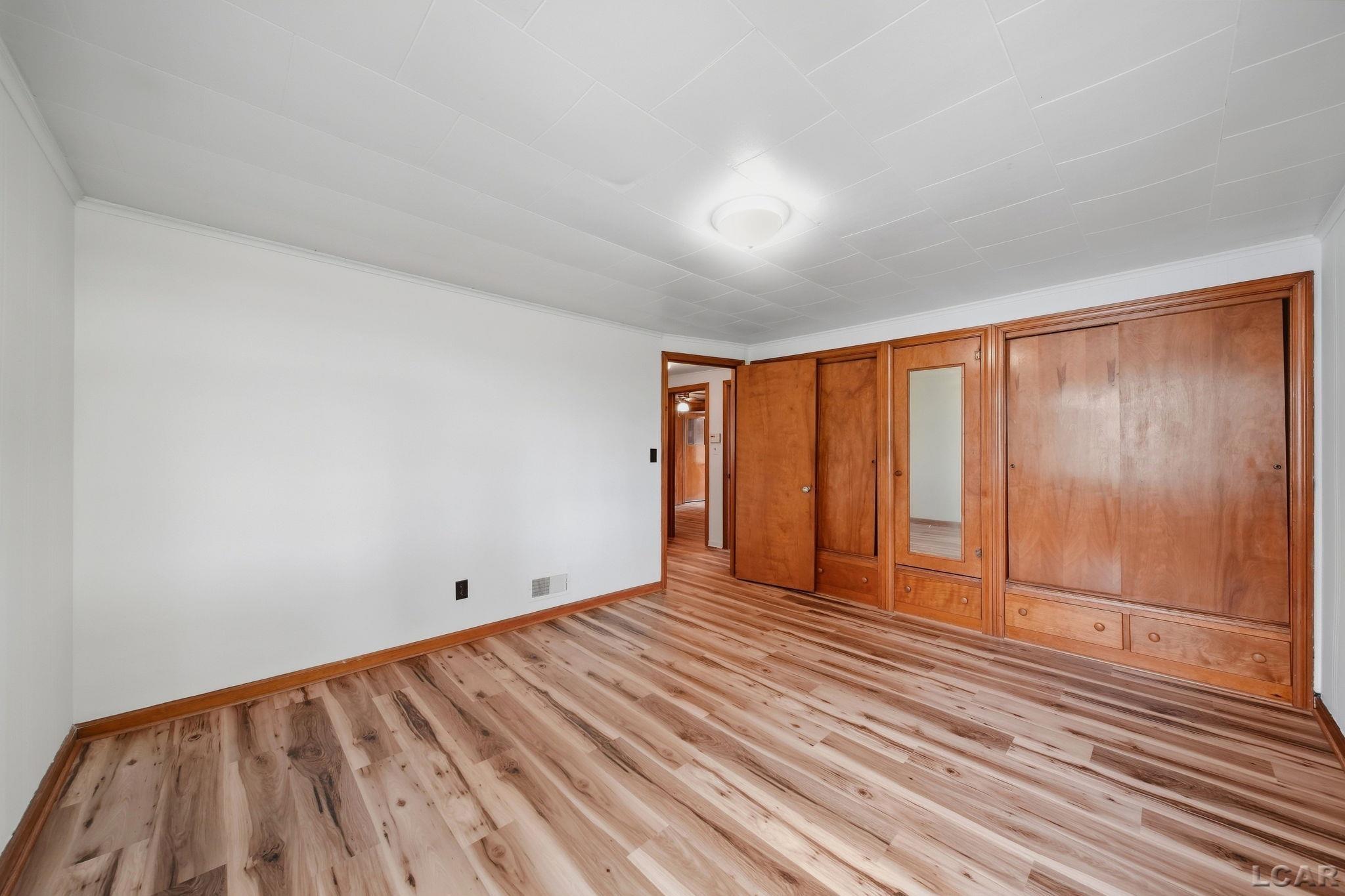 2937 Airport Road Adrian, MI 49221 - Photo 11 of 39 Gallery Image 11