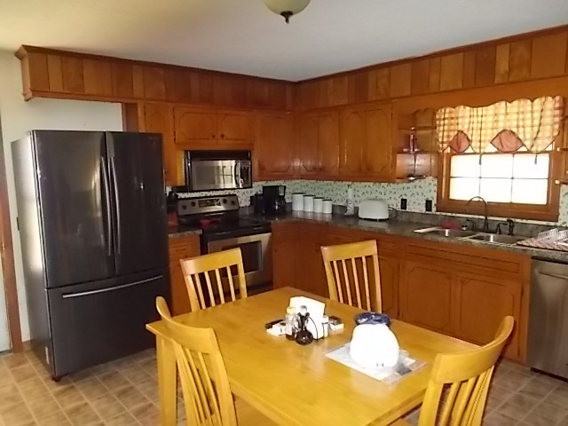 641 Rogues Fork Road Bethpage, TN 37022 - Photo 4 of 29 Gallery Image 4