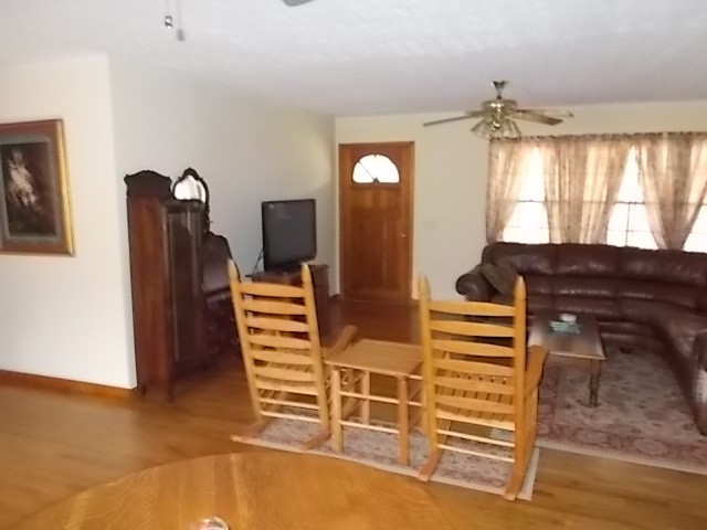 641 Rogues Fork Road Bethpage, TN 37022 - Photo 6 of 29 Gallery Image 6