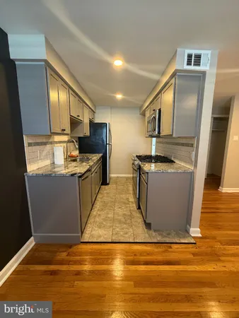 $2,000 | 3410 Ashfield Lane, Philadelphia, PA 19114