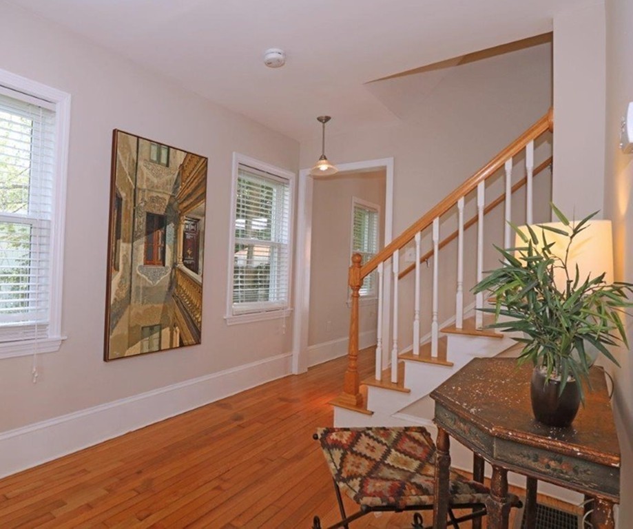 14 Gretter Road Boston, MA 02132 - Photo 5 of 16 Gallery Image 5