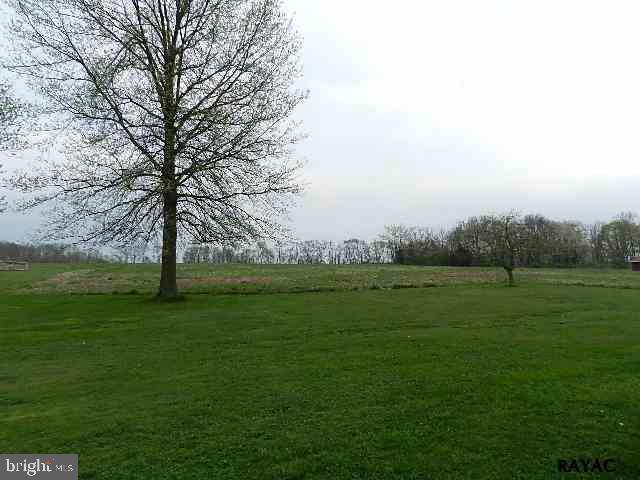 1041 Butter Road Dover, PA 17315 - Photo 2 of 16