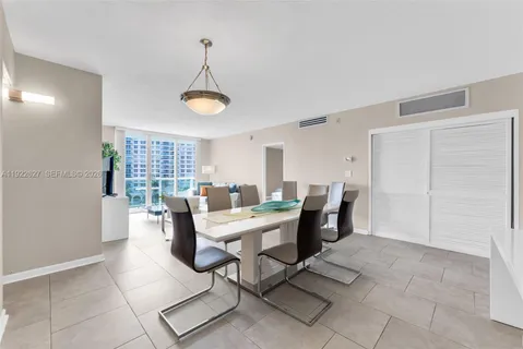 $489,000 | 3801 South Ocean Drive, Unit 7V, Hollywood, FL 33019