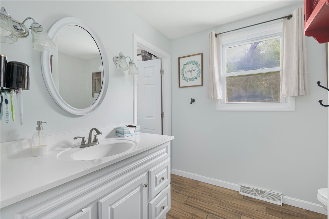 111 Bramble Bush Road Coventry, RI 02816 - Photo 11 of 17