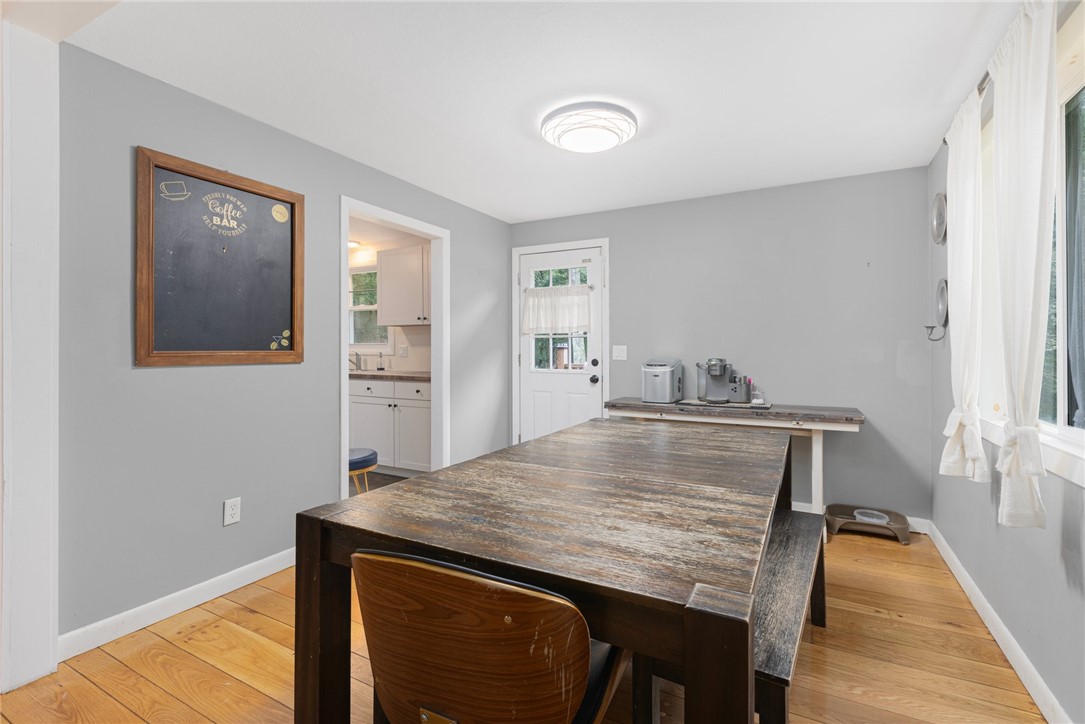 111 Bramble Bush Road Coventry, RI 02816 - Photo 9 of 17