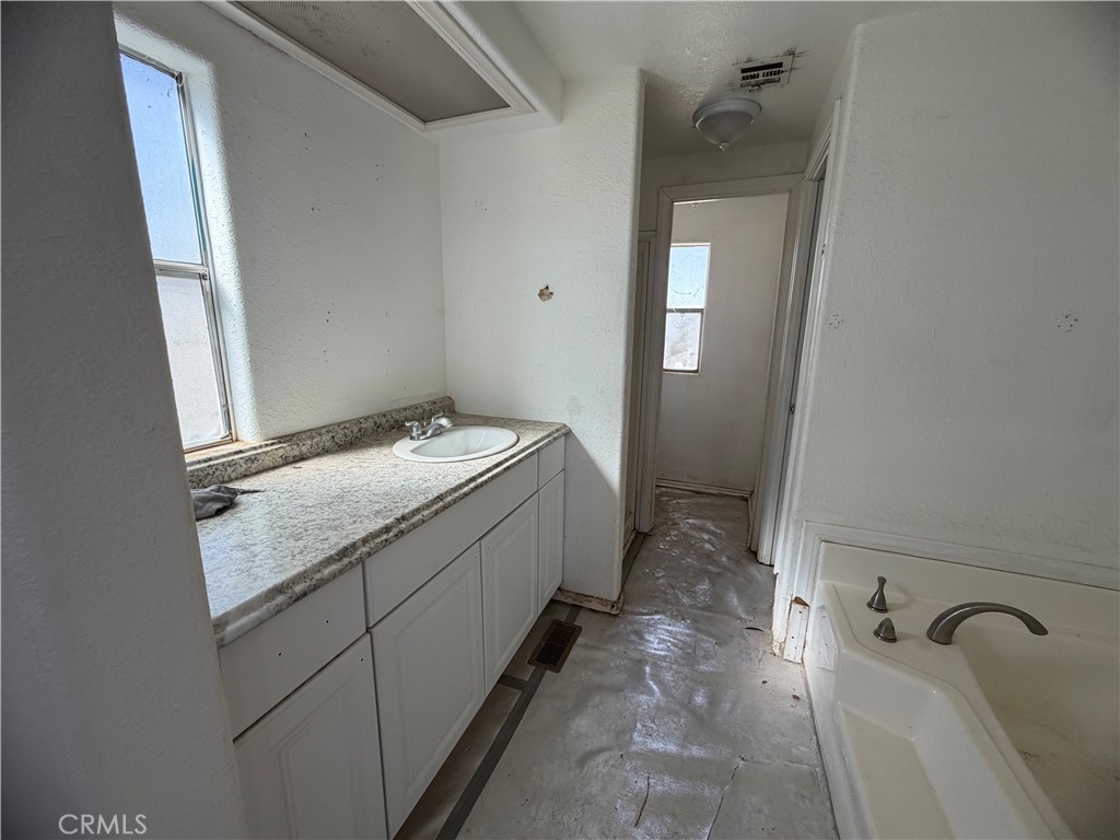33803 Suffoch Road Newberry Springs, CA 92365 - Photo 23 of 38 Gallery Image 23