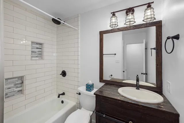 $1,750 | 115 Country Club Drive, Niceville, FL 32578