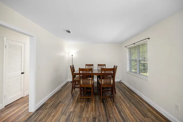 $1,750 | 115 Country Club Drive, Niceville, FL 32578