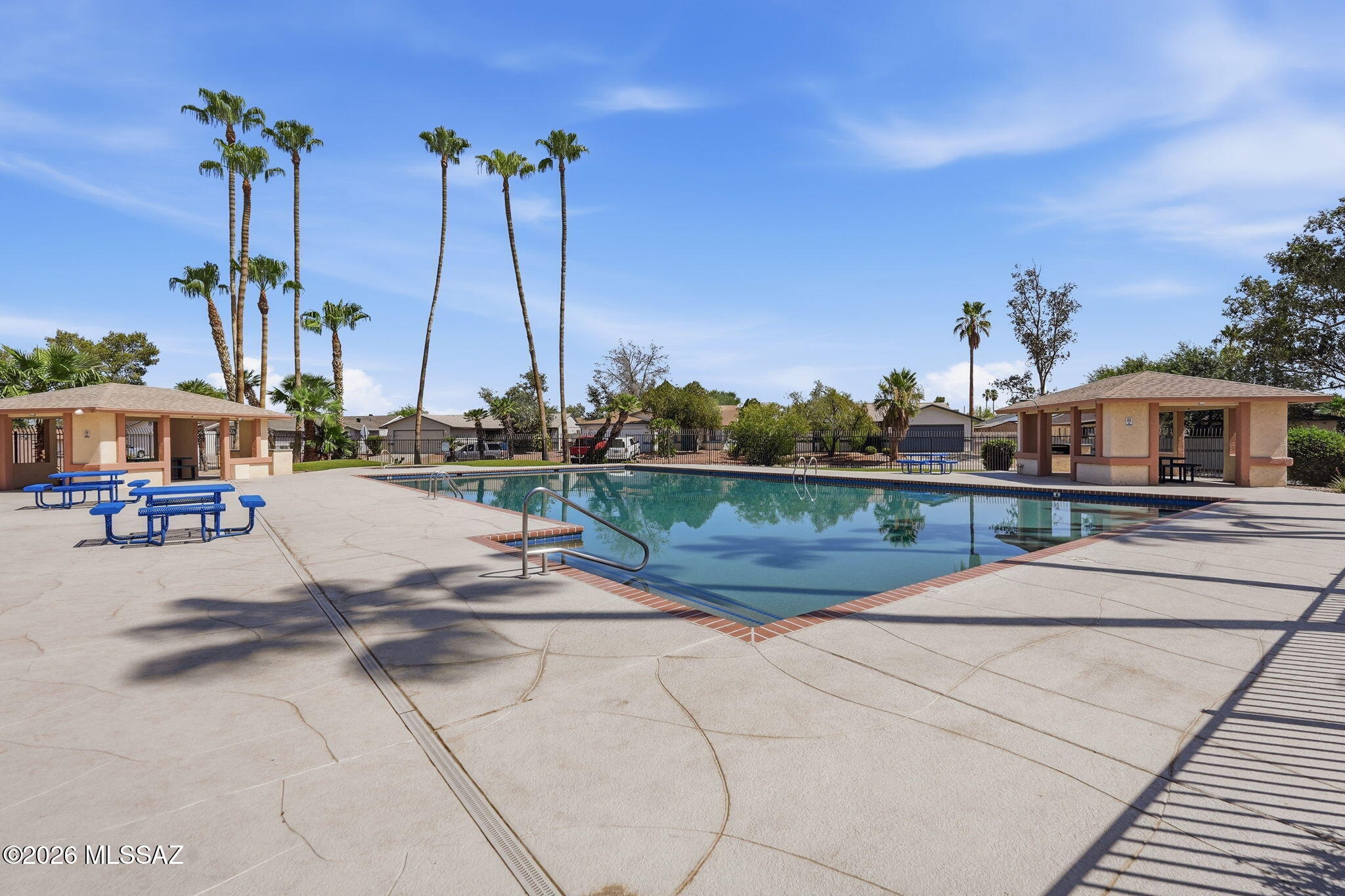 5791 North Moonbrook Road Tucson, AZ 85741 - Photo 9 of 40 Meadowbrook Community Park - Pool, Spa & More