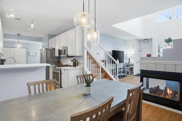 $300,000 | 9275 Holly Lane North, Maple Grove, MN 55311