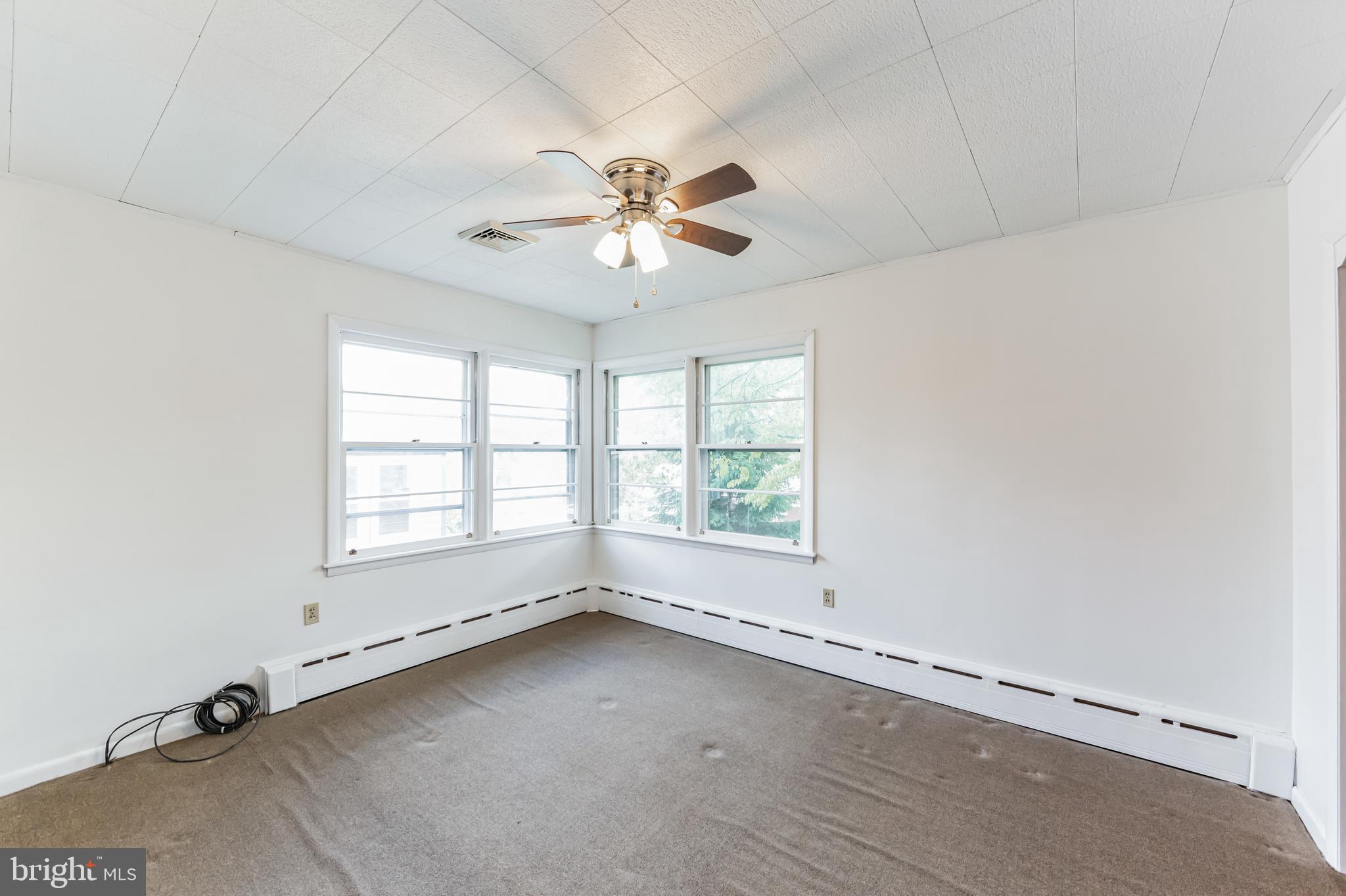507 Meade Terrace Reading, PA 19607 - Photo 13 of 20 Gallery Image 13