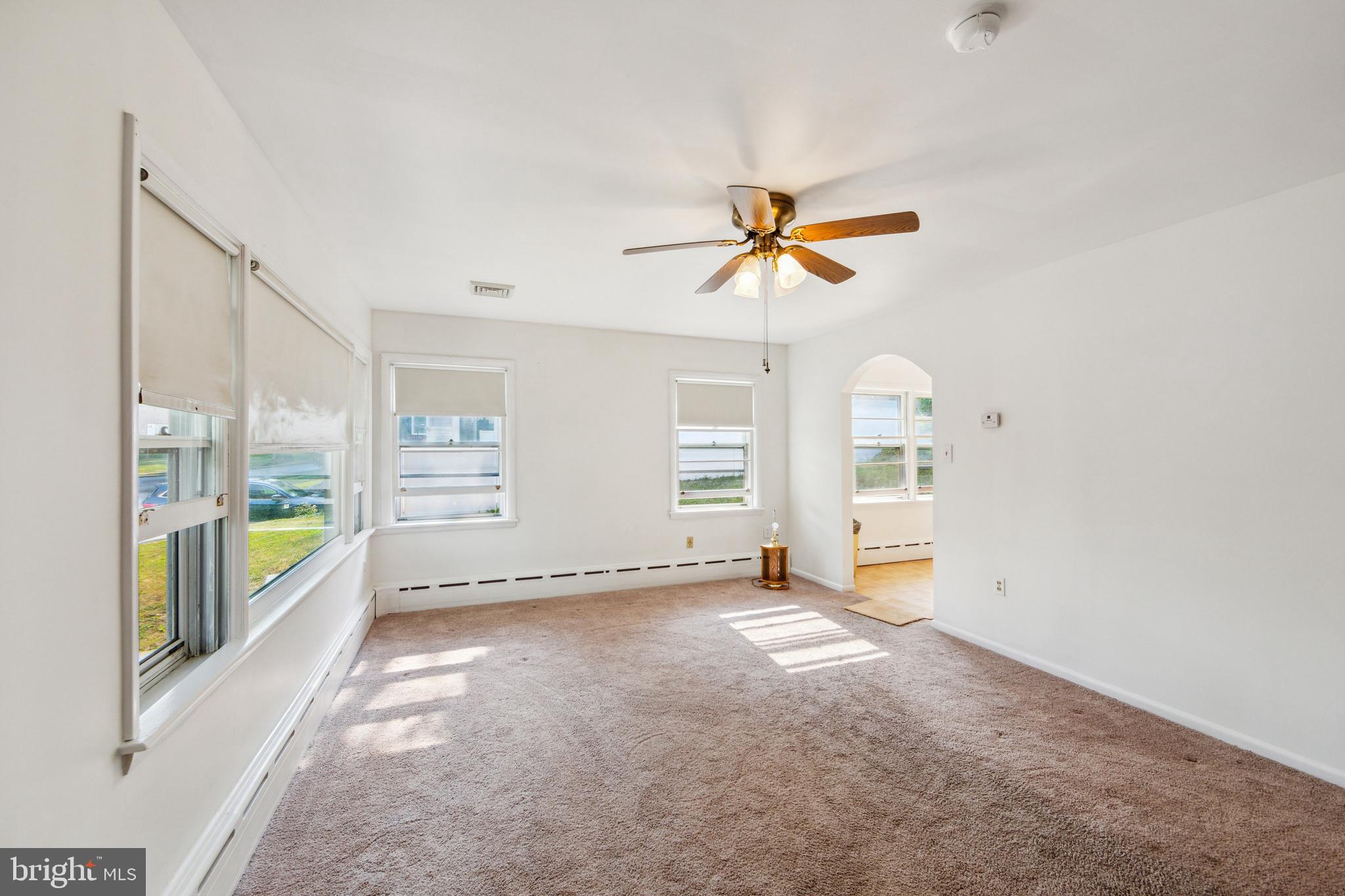 507 Meade Terrace Reading, PA 19607 - Photo 3 of 20 Gallery Image 3