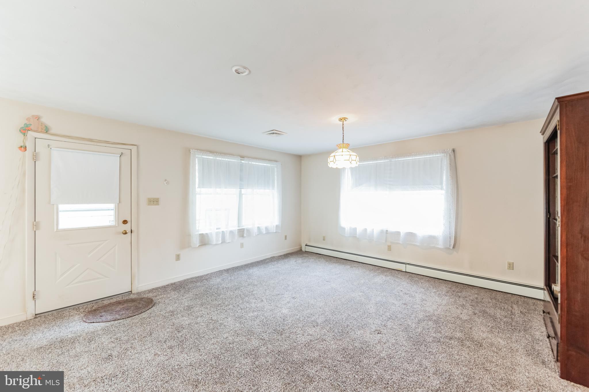 507 Meade Terrace Reading, PA 19607 - Photo 9 of 20 Gallery Image 9