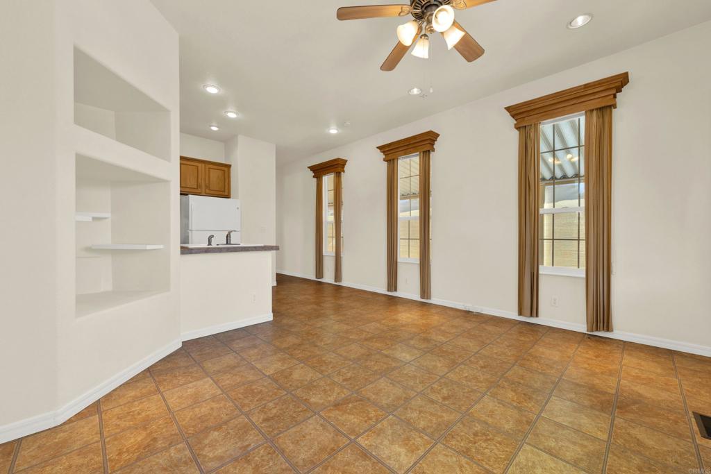 8301 Mission Gorge Road, Unit SPC 378 Santee, CA 92071 - Photo 11 of 28 Gallery Image 11