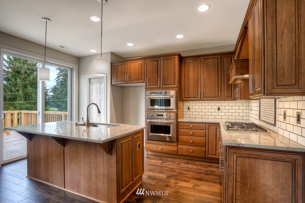4003 183rd Place Southeast, Unit 5 Bothell, WA 98012 - Photo 2 of 12 Gallery Image 2