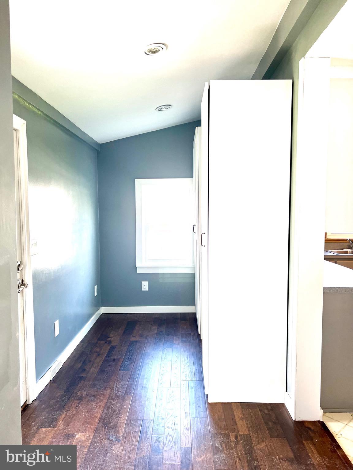 2954 Hanover Pike Hanover, PA 17331 - Photo 21 of 30 Mud Room