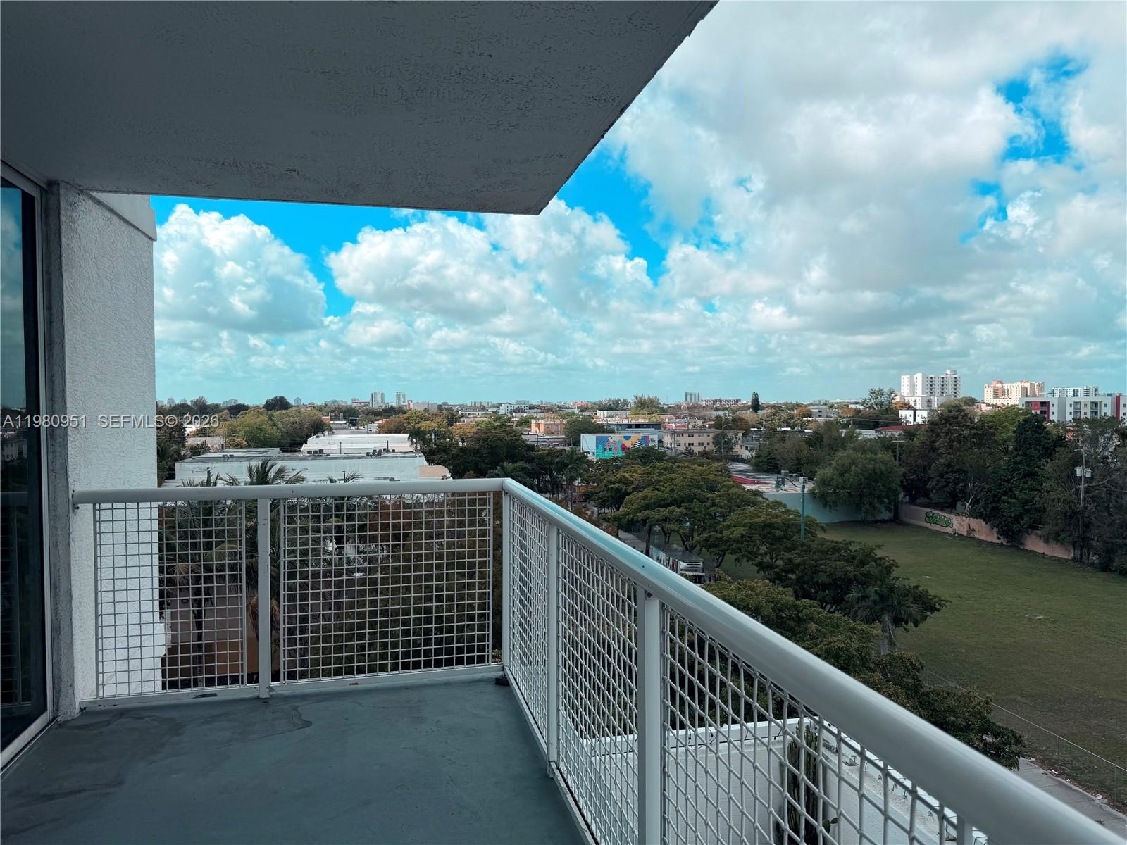 900 Southwest 8th Street, Unit 604 Miami, FL 33130 - Photo 19 of 38