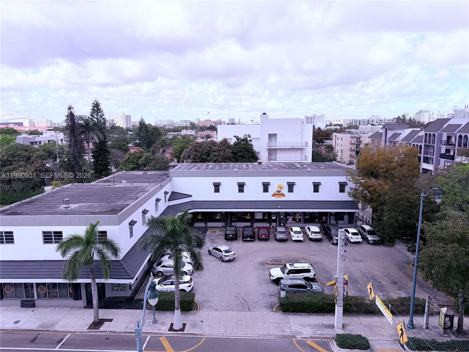 900 Southwest 8th Street, Unit 604 Miami, FL 33130 - Photo 20 of 38