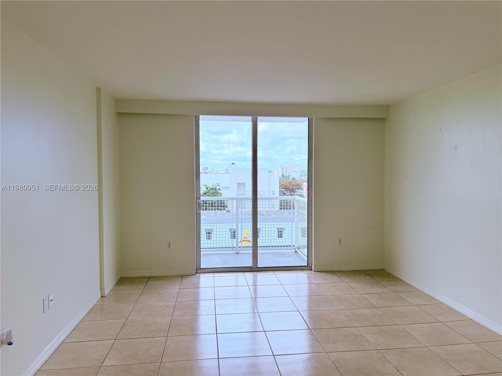 900 Southwest 8th Street, Unit 604 Miami, FL 33130 - Photo 23 of 38