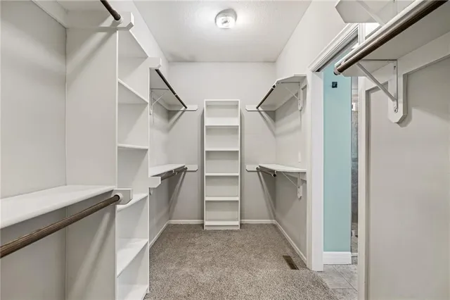 $445,000 | 1012 Southeast Amber Court, Blue Springs, MO 64014