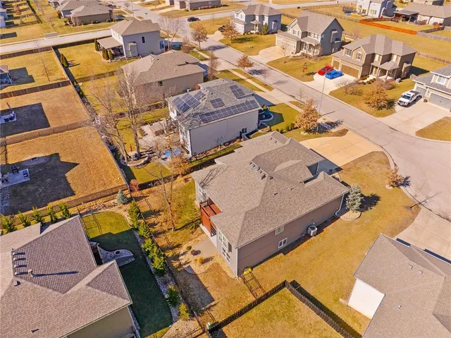 $445,000 | 1012 Southeast Amber Court, Blue Springs, MO 64014