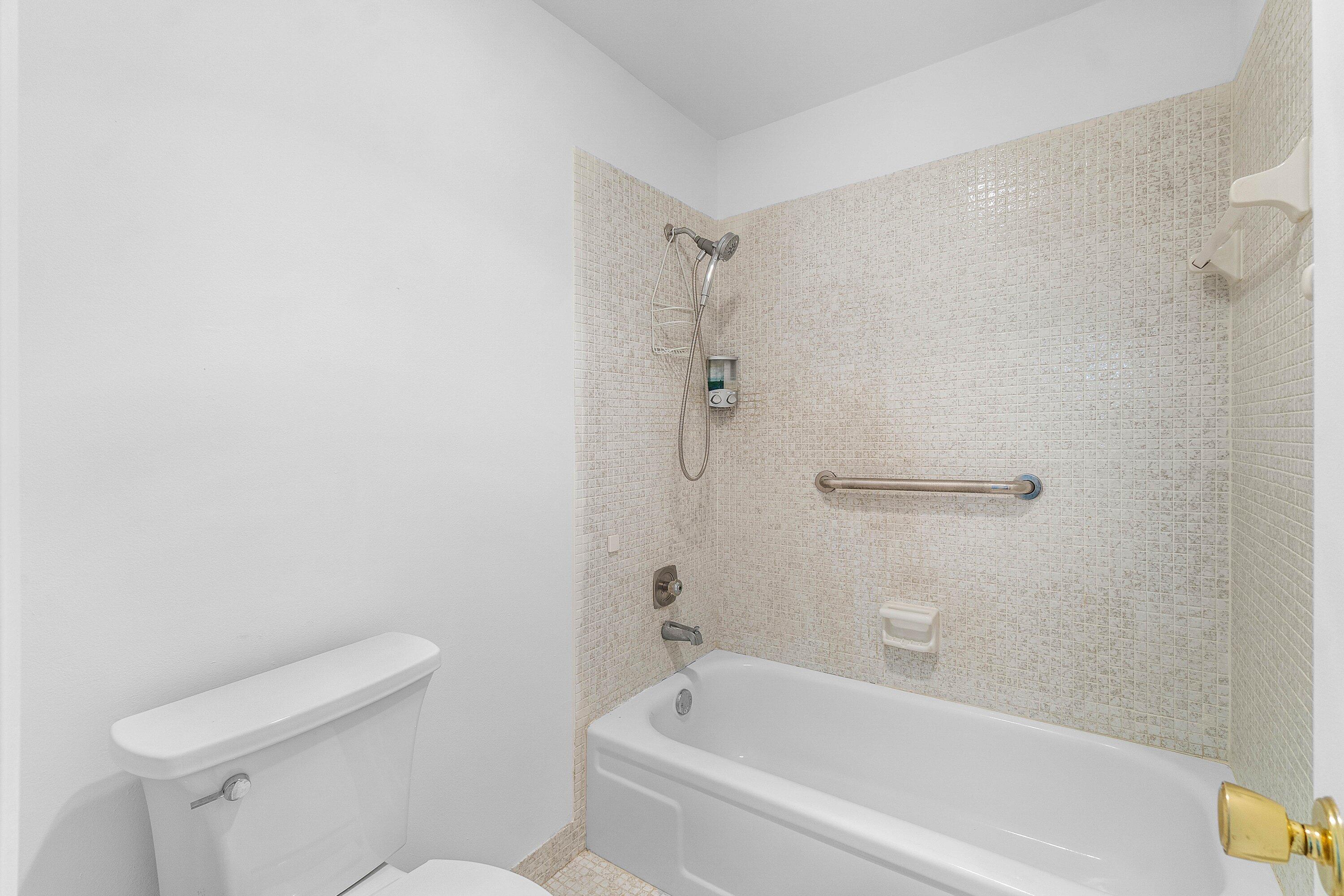 2835 Southwest 13th Street, Unit 202 Delray Beach, FL 33445 - Photo 30 of 50 030-2835Southwest13thStreet-202-DelrayBe