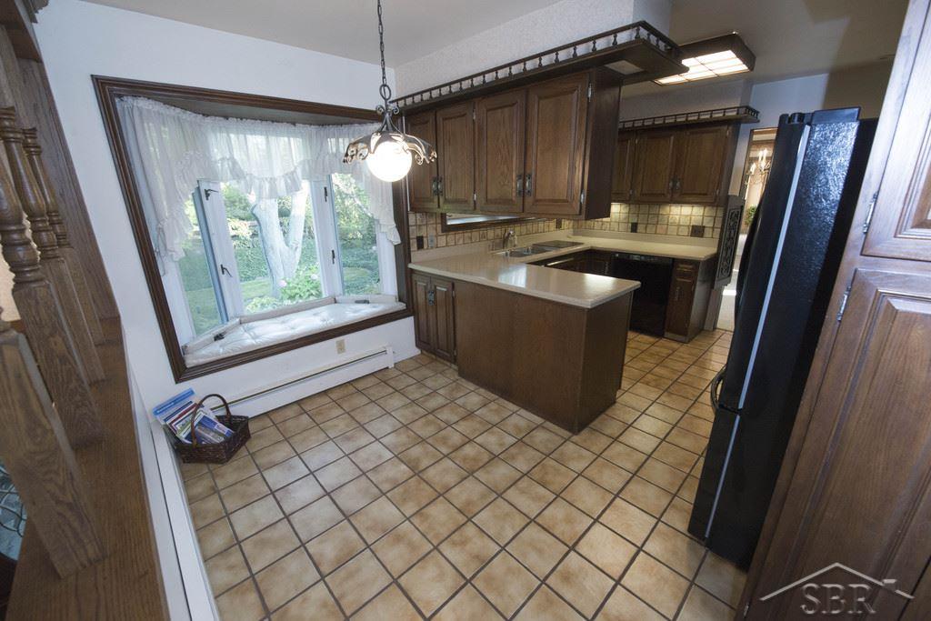 7020 North River Road Freeland, MI 48623 - Photo 2 of 20 31331837-1.JPG