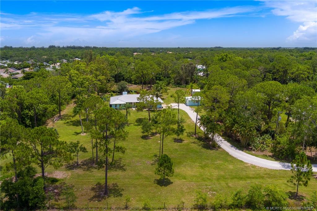 2376 Southwest Ranch Trail Stuart, FL 34997 - Photo 11 of 42 Gallery Image 11
