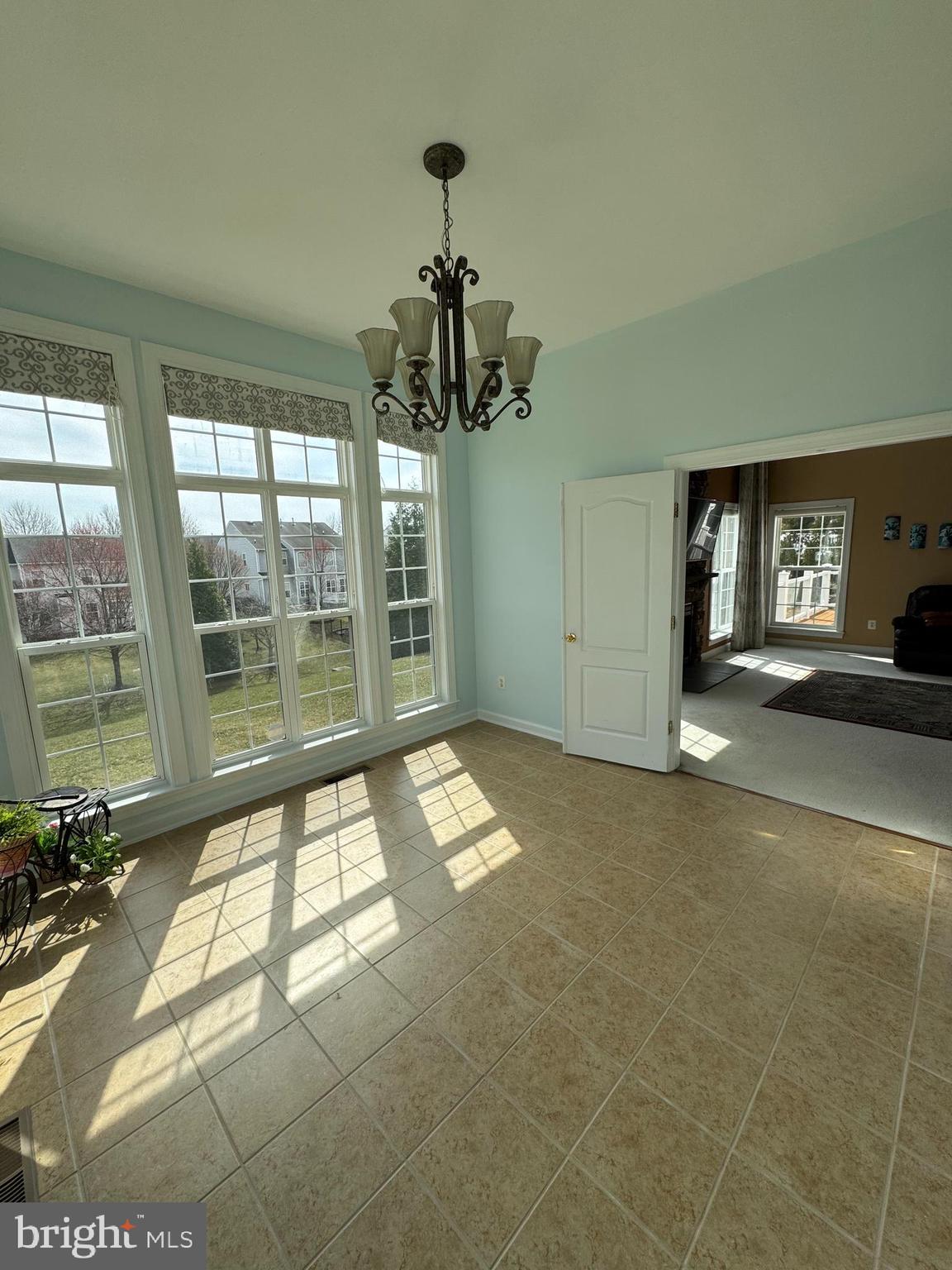 5018 Rome Red Way Ellicott City, MD 21043 - Photo 17 of 32 Sunroom